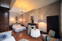 Charming Hotels accommodation in Midi-Pyrenees, France.