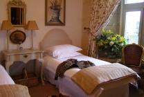 15th C luxury bed and breakfast in Brittany near Carhaix