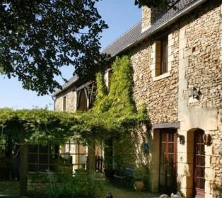 Bed and breakfast with swimming pool near Sarlat, Dordogne France