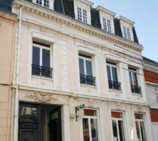Dog friendly bed and breakfast in Calais town centre