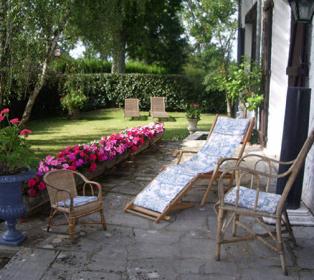 Dog-friendly B&B near Orleans in the southern Loire Valley France
