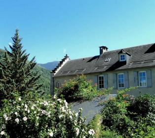 Full of charm B&B on the edge of Luchon in the Pyrenees